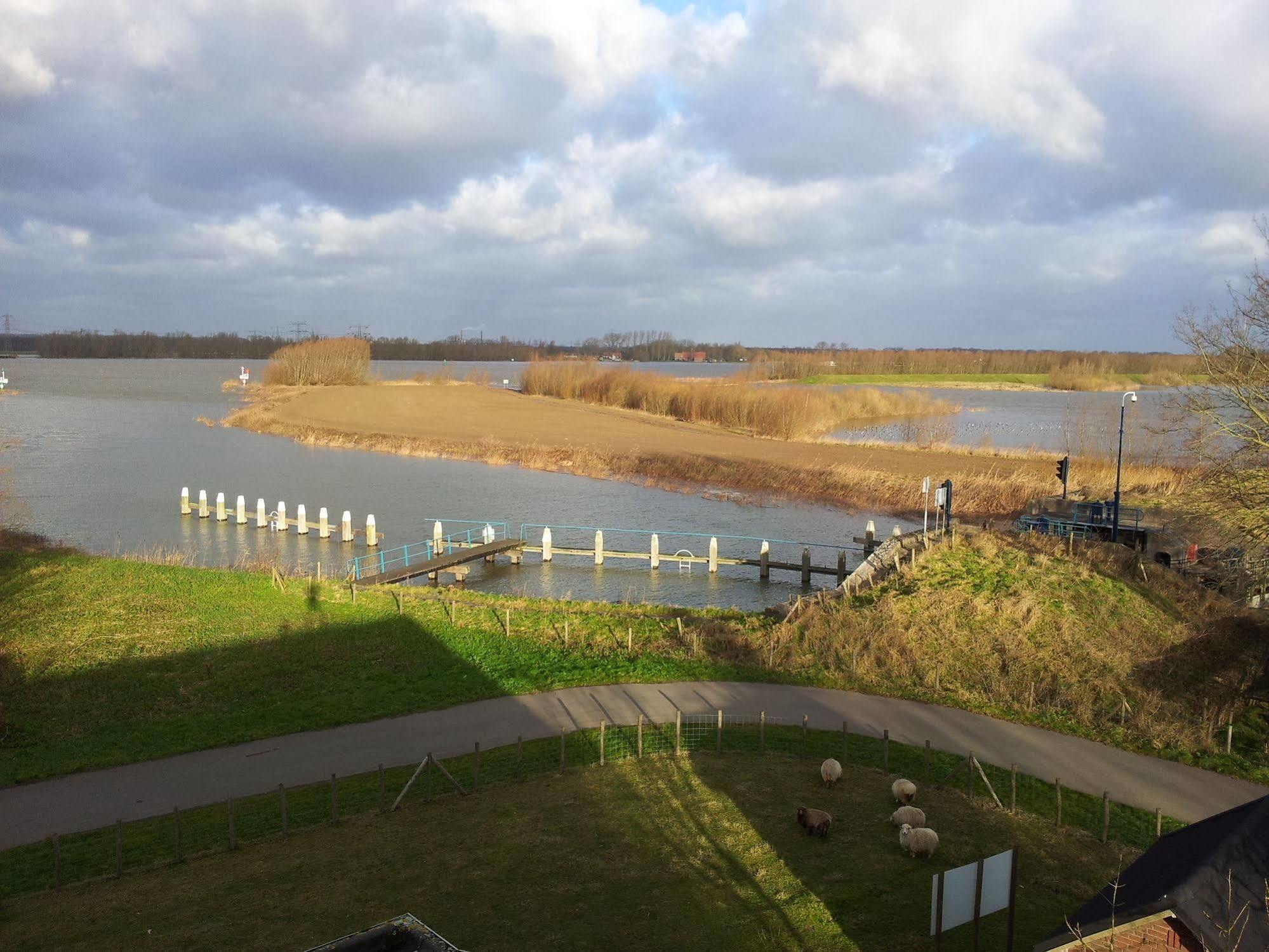 מלון Werkendam De Brabantse Biesbosch מראה חיצוני תמונה